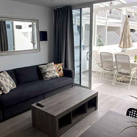 Puerto Del Carmen Airconditioned 2Bed Poolside Apt Ngoại thất bức ảnh
