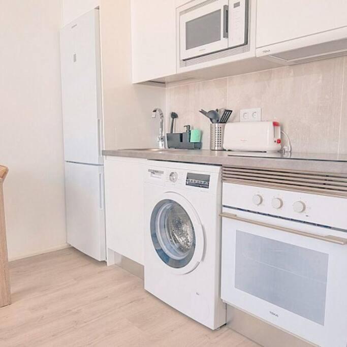 Puerto Del Carmen Airconditioned 2Bed Poolside Apt Ngoại thất bức ảnh